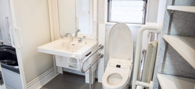 トイレつまり発生の原因から自力解消法と業者依頼まで安心して対応するための完全ガイド